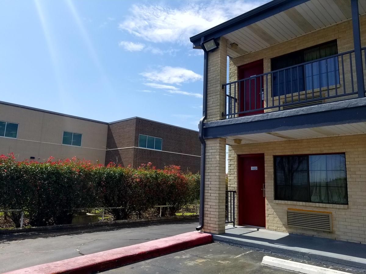 Executive Inn Pasadena Ngoại thất bức ảnh